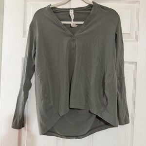 Womens Lululemon Back in Action Long Sleeve V-Neck Shirt Grey-Safe
